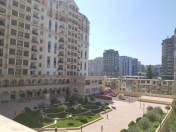Satılır 8 otaqlı 872 m2 yeni tikili Nizami m.