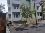 Satılır 3 otaqlı 107 m2 yeni tikili Qaraçuxur