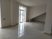 İcarəyə verilir 1 otaqlı 66 m2 obyekt Zabrat 1