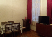 Satılır 1 otaqlı 40 m2 köhnə tikili Qış parkı