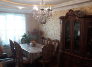 Satılır 3 otaqlı 90 m2 köhnə tikili Rəsulzadə