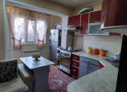 Satılır 2 otaqlı 60 m2 köhnə tikili Bakıxanov