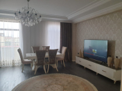 Satılır 4 otaqlı 155 m2 yeni tikili Qara Qarayev m.