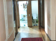 Satılır 5 otaqlı 150 m2 köhnə tikili Xalqlar Dostluğu m.