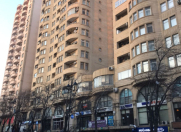 Satılır 4 otaqlı 145 m2 yeni tikili Nizami m.