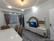 Satılır 3 otaqlı 90 m2 yeni tikili Xırdalan