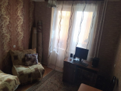 Satılır 4 otaqlı 90 m2 köhnə tikili 8 km