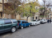 İcarəyə verilir 3 otaqlı 80 m2 köhnə tikili Nizami m.