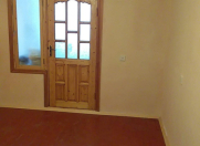 Satılır 1 otaqlı 40 m2 köhnə tikili Bakıxanov