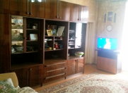Satılır 4 otaqlı 105 m2 köhnə tikili Elmlər Akademiyası m.