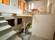 Satılır 3 otaqlı 90 m2 köhnə tikili Nəriman Nərimanov m.