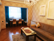 Satılır 3 otaqlı 90 m2 köhnə tikili 6 mkr