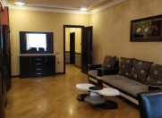 İcarəyə verilir 3 otaqlı 120 m2 yeni tikili 7 mkr