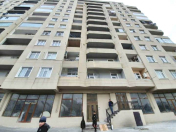 Satılır 2 otaqlı 67 m2 yeni tikili Əhmədli m.