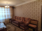 Satılır 4 otaqlı 80 m2 köhnə tikili Həzi Aslanov