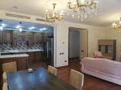 İcarəyə verilir 3 otaqlı 156 m2 yeni tikili 28 May m.