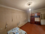 Satılır 2 otaqlı 35 m2 köhnə tikili 7 mkr