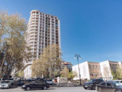 Satılır 4 otaqlı 188 m2 yeni tikili 28 May m.