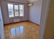 İcarəyə verilir 3 otaqlı 60 m2 köhnə tikili 7 mkr