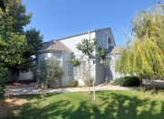 Satılır 4 otaqlı 200 m2 bağ evi Mərdəkan