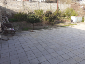 Satılır 3 otaqlı 100 m2 həyət evi Bakıxanov