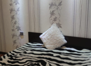 İcarəyə verilir 2 otaqlı 65 m2 köhnə tikili Gənclik m.