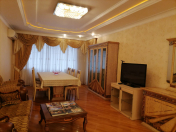 Satılır 4 otaqlı 170 m2 yeni tikili Bakı Dövlət Universiteti