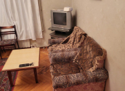 İcarəyə verilir 1 otaqlı 45 m2 köhnə tikili 7 mkr