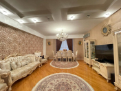 Satılır 3 otaqlı 140 m2 yeni tikili Badamdar