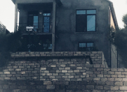 Satılır 4 otaqlı 204 m2 həyət evi Bakıxanov