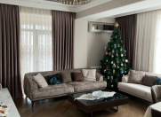 Satılır 4 otaqlı 171 m2 yeni tikili ABŞ səfirliyi