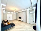 Satılır 3 otaqlı 106 m2 yeni tikili Əhmədli m.