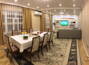 Satılır 5 otaqlı 110 m2 köhnə tikili Xalqlar Dostluğu m.