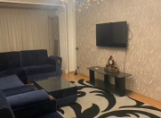 İcarəyə verilir 2 otaqlı 60 m2 köhnə tikili Azadlıq prospekti m.