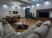 Satılır 5 otaqlı 130 m2 köhnə tikili Həzi Aslanov m.
