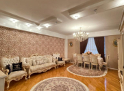 Satılır 3 otaqlı 140 m2 yeni tikili Elmlər Akademiyası m.