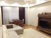 İcarəyə verilir 2 otaqlı 90 m2 yeni tikili Elmlər Akademiyası m.