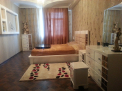 Satılır 2 otaqlı 95 m2 yeni tikili 1 mkr