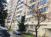 Satılır 4 otaqlı 125 m2 köhnə tikili Elit ticarət mərkəzi