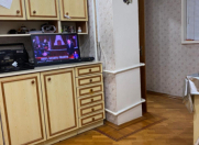 Satılır 3 otaqlı 70 m2 köhnə tikili 9 mkr