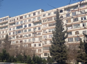 Satılır 3 otaqlı 70 m2 köhnə tikili 4 mkr