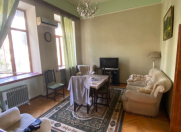 İcarəyə verilir 2 otaqlı 60 m2 köhnə tikili 28 may