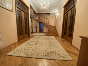 Satılır 10 otaqlı 540 m2 həyət evi 7 mkr