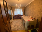 Satılır 4 otaqlı 100 m2 köhnə tikili Sərhədçi İdman kompleksi