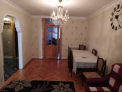 İcarəyə verilir 3 otaqlı 68 m2 köhnə tikili Gəncə