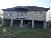Satılır 4 otaqlı 205.6 m2 həyət evi Lənkəran