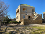 Satılır 9 otaqlı 450 m2 həyət evi Türkan