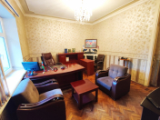 İcarəyə verilir 4 otaqlı 85 m2 obyekt Gənclik m.