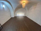 İcarəyə verilir 2 otaqlı 70 m2 obyekt Sahil bağı