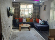 Satılır 2 otaqlı 70 m2 köhnə tikili Neftçilər m.